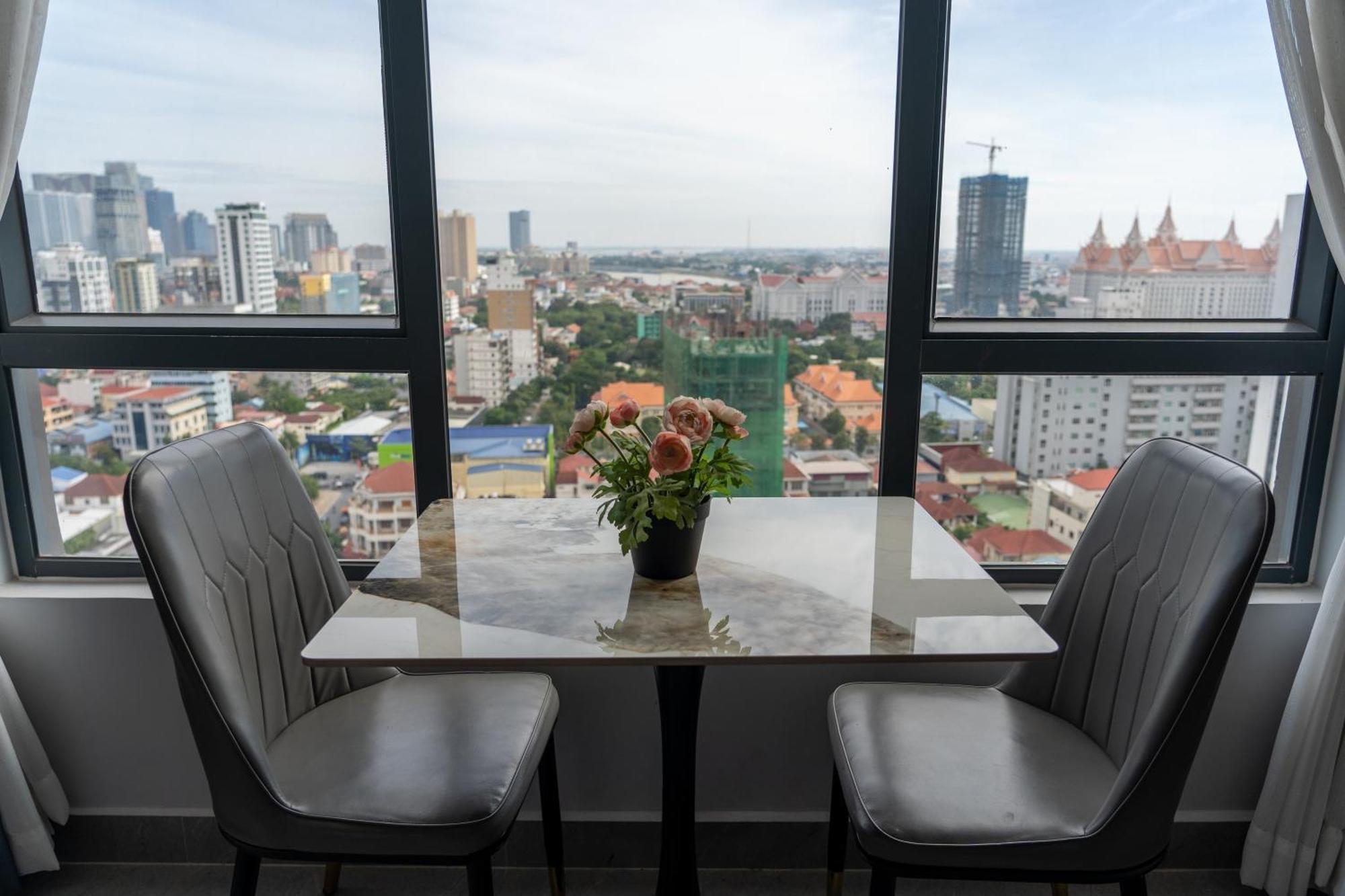 Parc21 Luxury Boutique Hotel Phnom Penh Eksteriør bilde